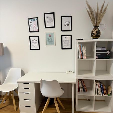 Elegant Apartament In Central Location Graz-Free Parking กราซ ภายนอก รูปภาพ