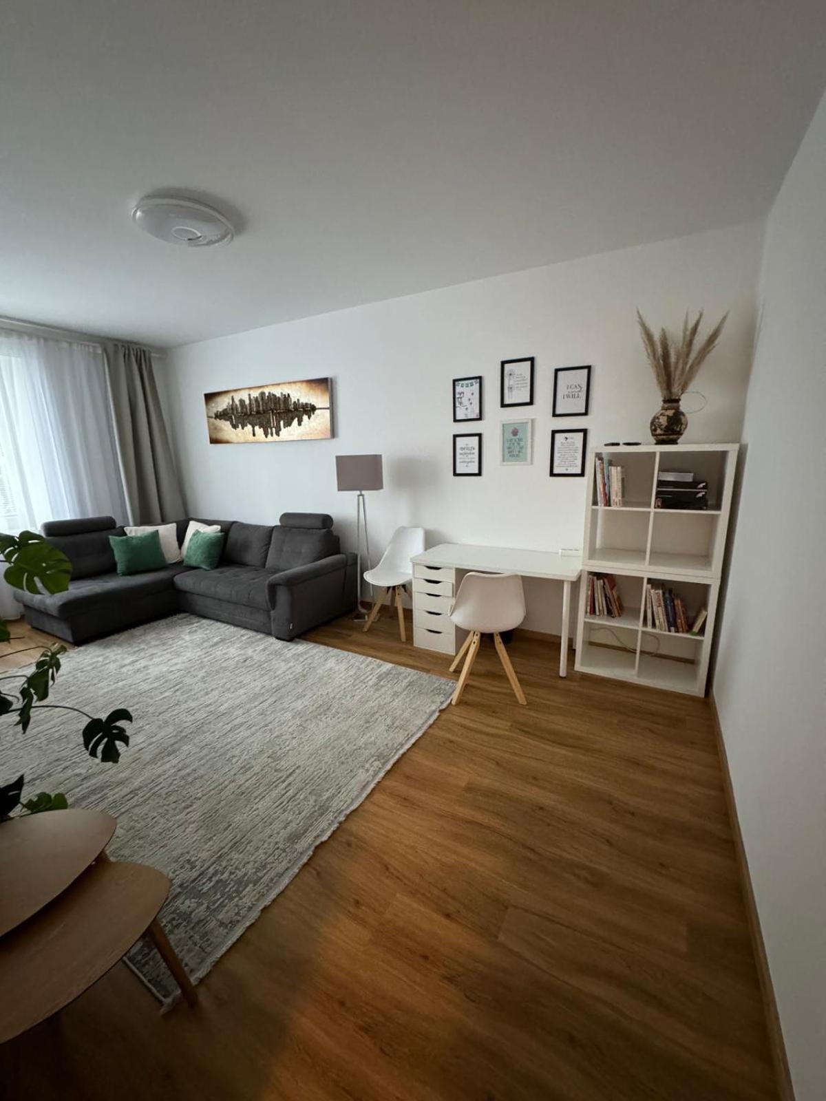 Elegant Apartament In Central Location Graz-Free Parking กราซ ภายนอก รูปภาพ